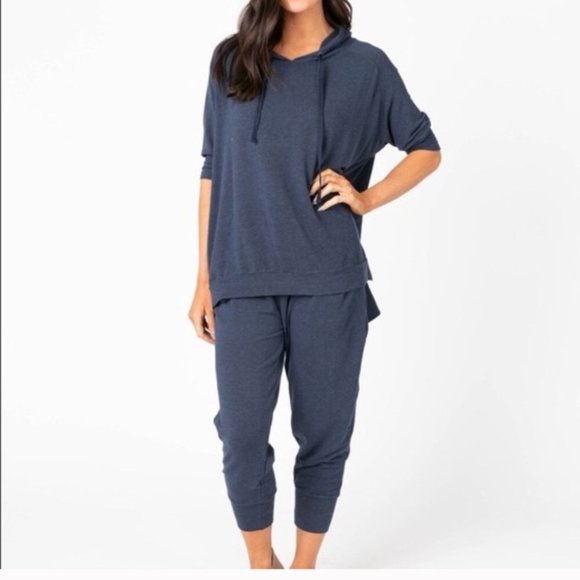 S Agnes & Dora Essential Crop Pant H05 4601 - Picture 2 of 6